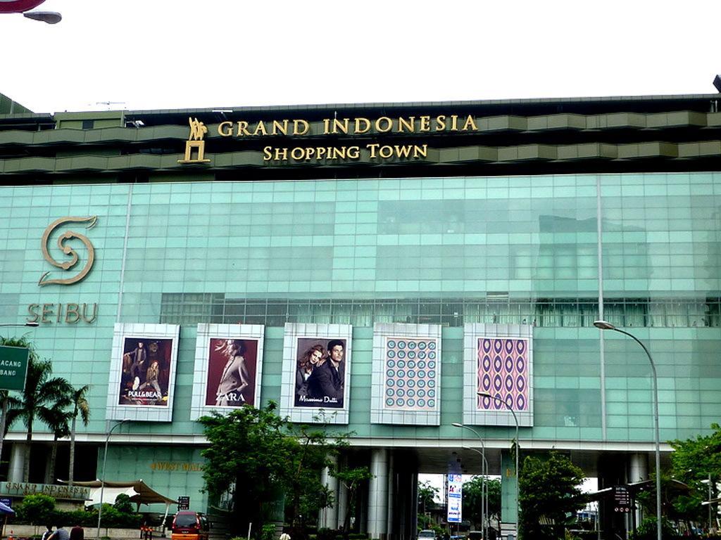Karsa Utama Hotel Jakarta Eksteriør billede